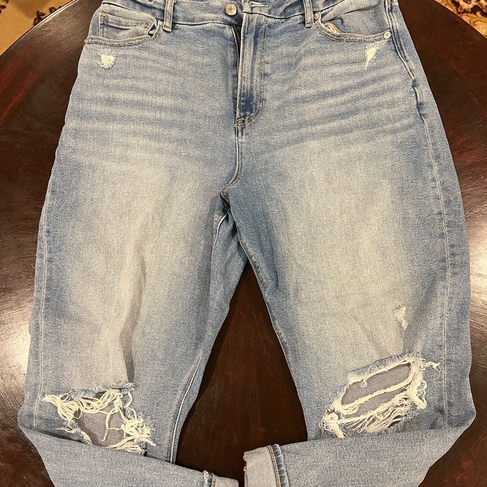 Size 14 stretch high rise mom jeans